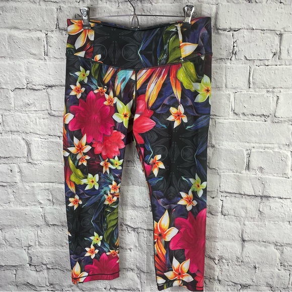CALIA Carrie Underwood Colorful Tropical Floral Cropped High Rise Leggings M - Picture 5 of 13